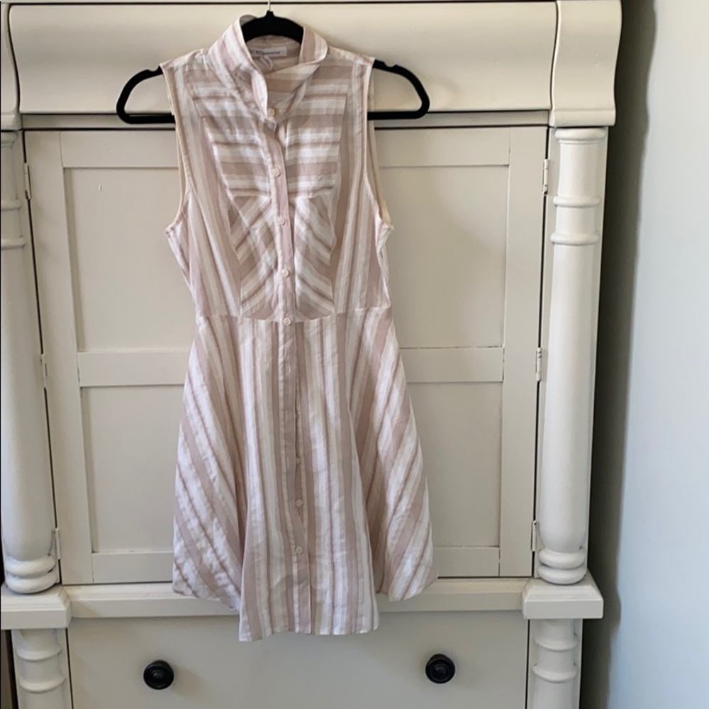 BCBG Sleeveless dress